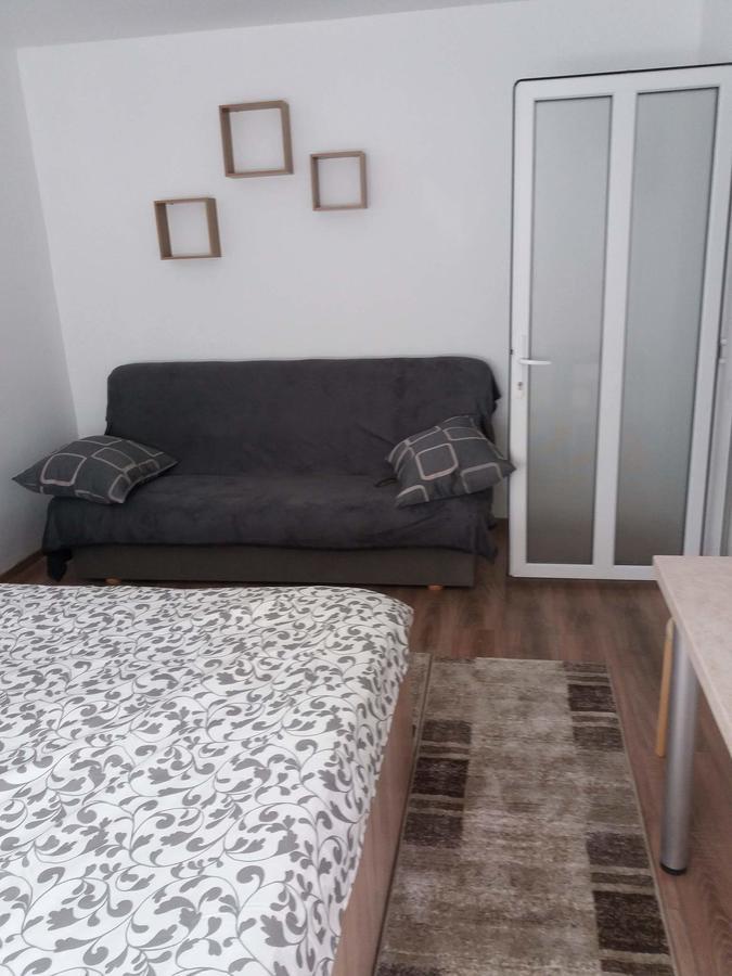 Ferienwohnung Garsoniera Maria Turda Exterior foto